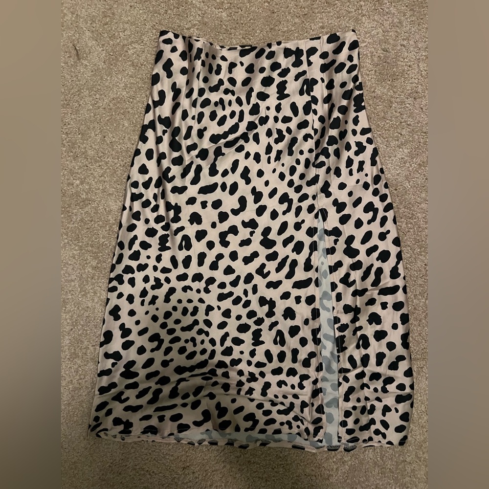 Women’s skirt